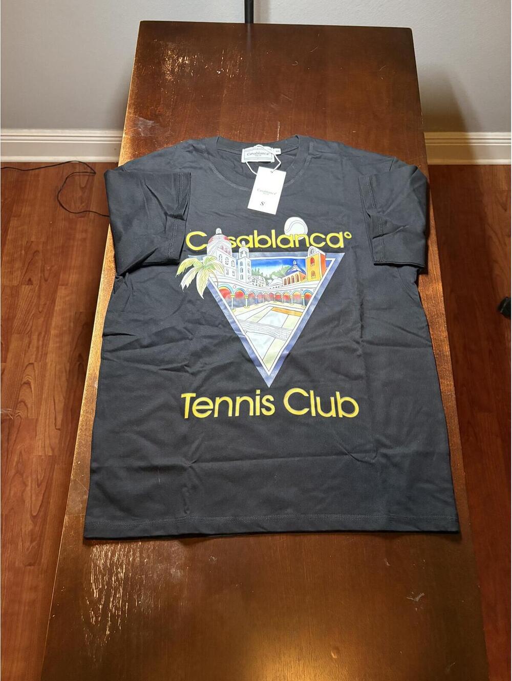 Men's Cotton Casa style blanca Tee Size Medium